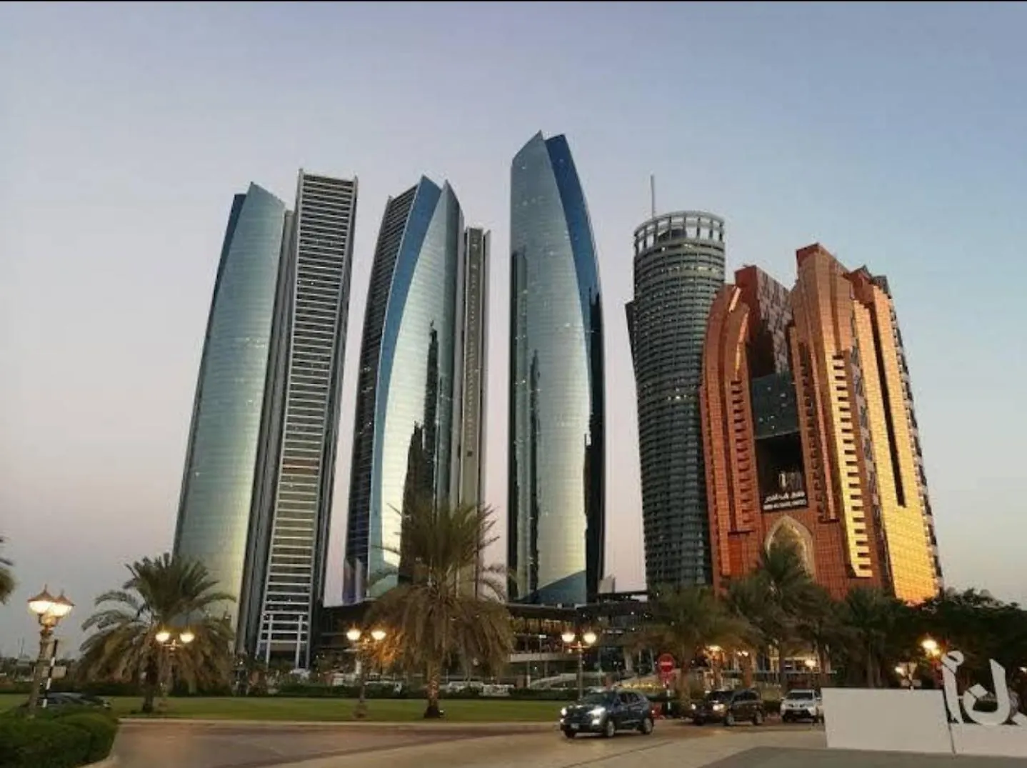 Affordable Master Room - Heart Of Abu Dhabi Hostel